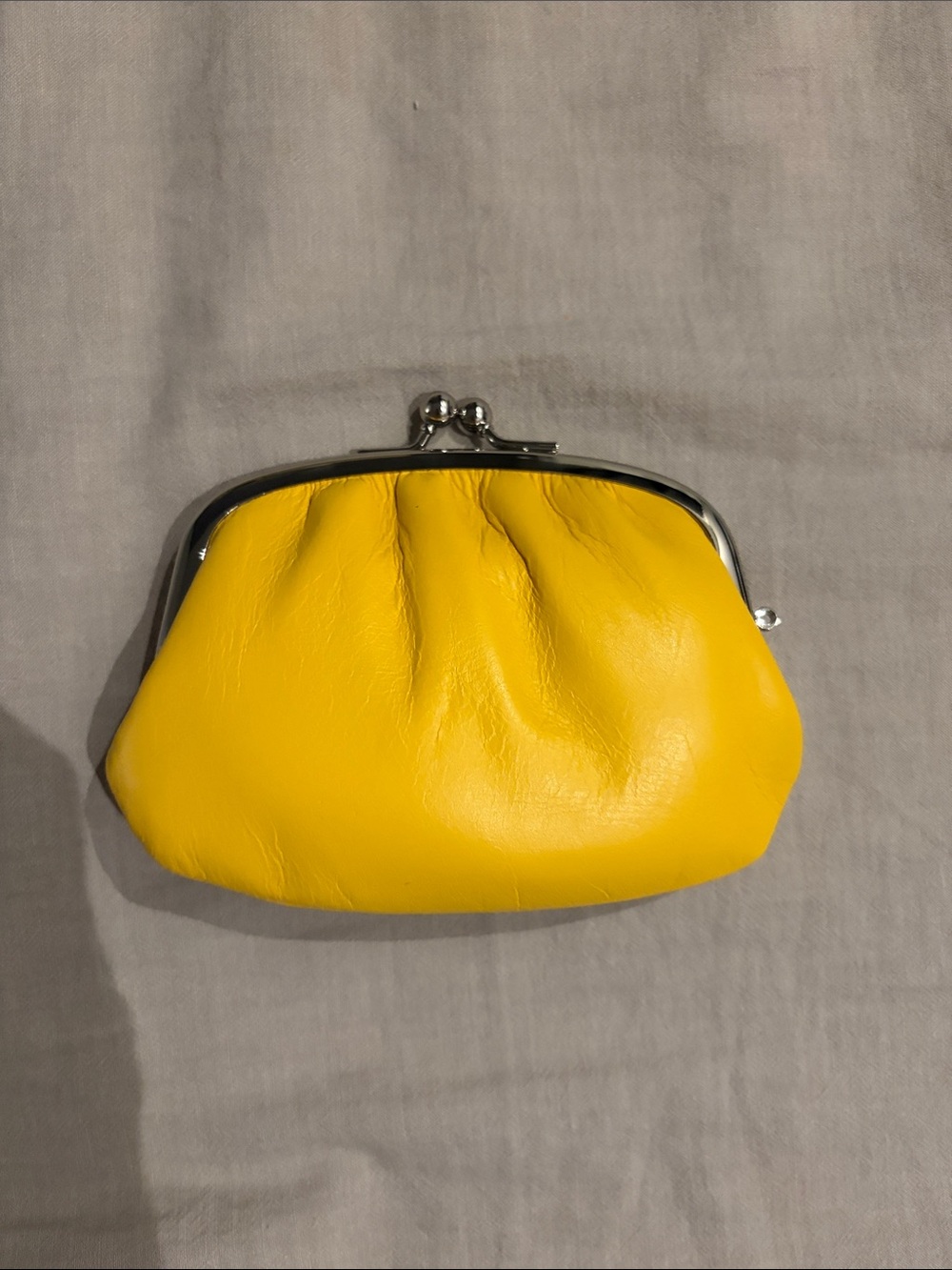 Matsunoya Yellow Calf Leather Kiss-Lock Coin Purse - Sleek Women's Wallet